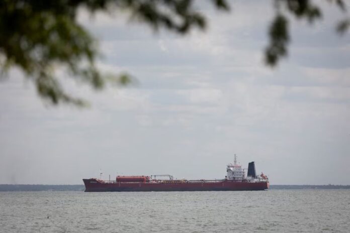 Bloomberg: Régimen no logra reubicar tres buques fantasma con cinco millones de barriles de crudo a bordo Bloomberg: Régimen no logra reubicar tres buques fantasma con cinco millones de barriles de crudo a bordo