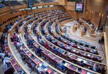 Senado de España insta al Gobierno de Pedro Sánchez a liderar transición en Venezuela y abandonar «indiferencia» Senado de España insta al Gobierno de Pedro Sánchez a liderar transición en Venezuela y abandonar "indiferencia"