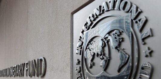 FMI consulta a países miembros sobre posible restablecimiento de relaciones con el régimen venezolanos