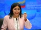 Delcy Rodríguez anuncia aumento salarial de 240 dólares: el nuevo engaño Delcy Rodríguez anuncia “aumento salarial”