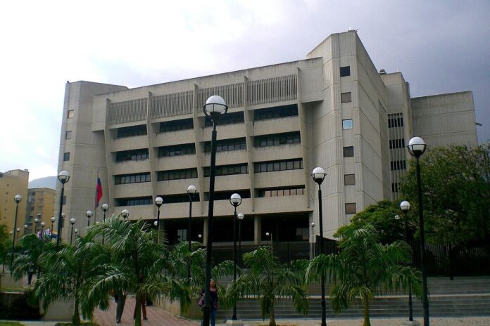 Aumento de Magistrados en el TSJ serviría para que Delcy Rodríguez se quede en el poder Aumento de Magistrados en el TSJ serviría para que Delcy Rodríguez se quede en el poder