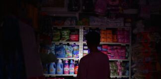 Denuncian que crisis eléctrica afecta la salud mental y calidad de vida de niños y adolescentes Denuncian que crisis eléctrica afecta la salud mental y calidad de vida de niños y adolescentes