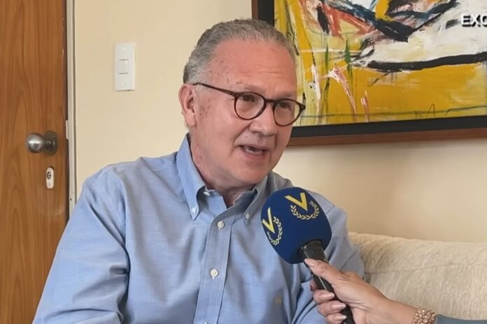 Perkins Rocha afirma que «hay una falta absoluta» en Venezuela y que «debe haber elecciones generales ya» Perkins Rocha afirma que "hay una falta absoluta" en Venezuela y que "debe haber elecciones generales ya"