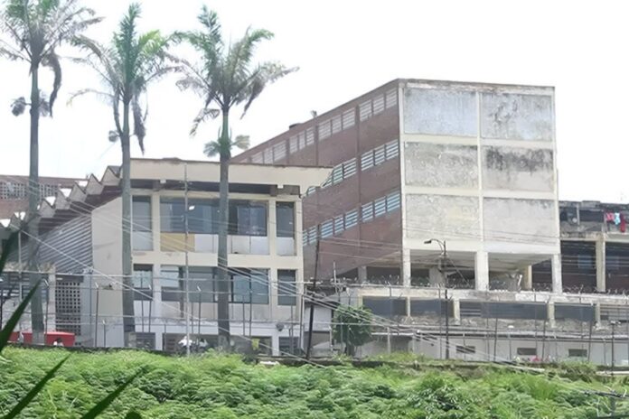 Defensora del Pueblo visitó el INOF y se «comprometió» a revisar casos Defensora del Pueblo visitó el INOF y se "comprometió" a revisar casos