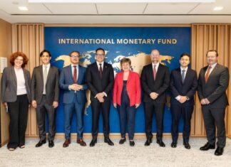 Comitiva del régimen se reunió con la directora del FMI para evaluar asistencia y recuperación de fondos Comitiva del régimen se reunió con la directora del FMI para evaluar asistencia y recuperación de fondos