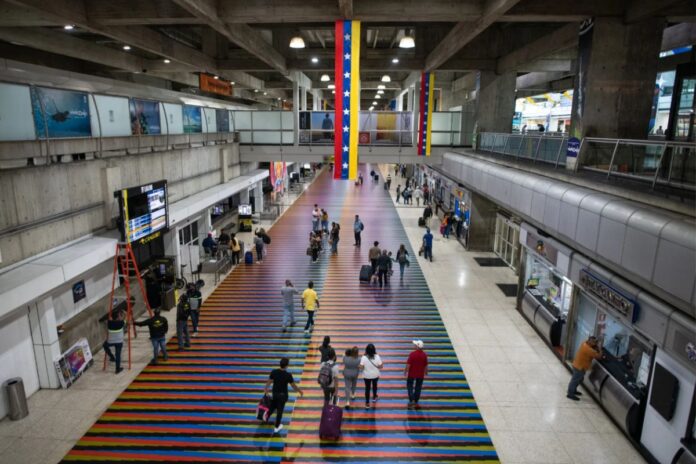 EFE: Venezuela coordina visita de la FAA para impulsar más vuelos comerciales con EE. UU. EFE: Venezuela coordina visita de la FAA para impulsar más vuelos comerciales con EE. UU.