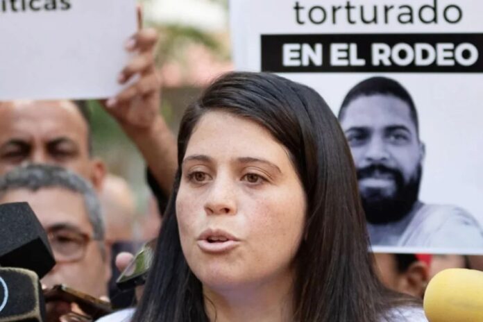 Andreína Baduel denunció ante el Congreso de Colombia la realidad de los presos políticos en Venezuela Andreína Baduel denunció ante el Congreso de Colombia la realidad de los presos políticos en Venezuela