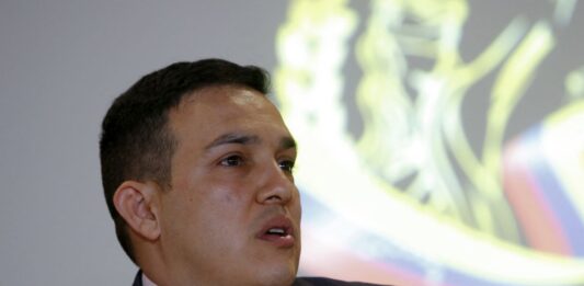 Wilmer Azuaje regresó a Venezuela tras siete años en el exilio