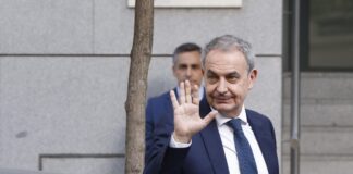 Zapatero admitió pagos de empresarios venezolanos a sus hijas pero los desvinculó de Plus Ultra Zapatero admitió pagos de empresarios venezolanos a sus hijas pero los desvinculó de Plus Ultra