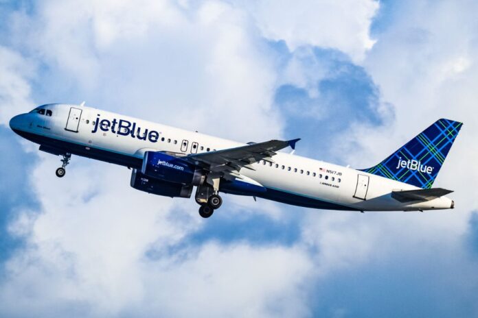 JetBlue anuncia plan para activar vuelos directos entre Fort Lauderdale y Maiquetía JetBlue anuncia plan para activar vuelos directos entre Fort Lauderdale y Maiquetía