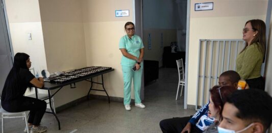 54% de los enfermeros que atienden la emergencia en La Guaira presenta afectación psicológica