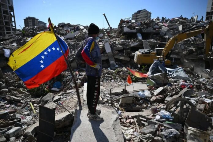 Un bebé nació entre los escombros del letal doble terremoto en La Guaira Un bebé nació entre los escombros del letal doble terremoto en La Guaira