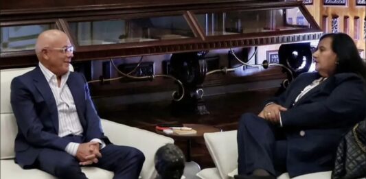 ABC: EE. UU. y la oposición negocian en Madrid ruta hacia elecciones en Venezuela