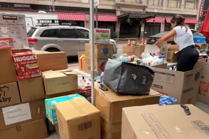 Comunidad latina de Nueva York se moviliza para ayudar a damnificados en La Guaira Comunidad latina de Nueva York se moviliza para ayudar a damnificados en La Guaira
