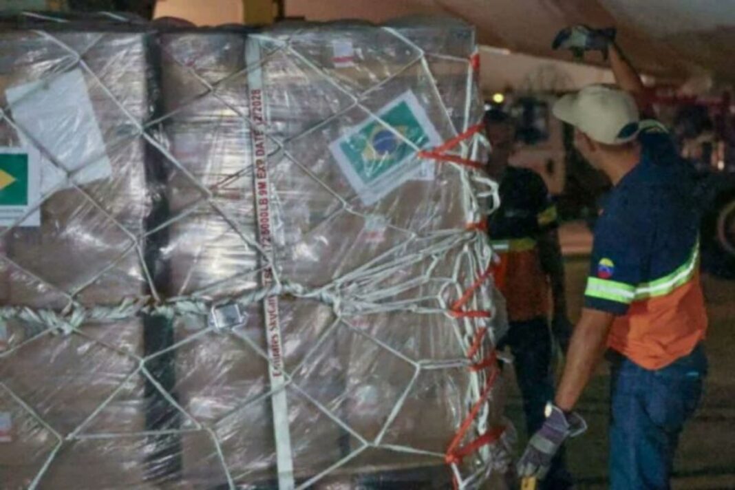 Brasil dona 690 mil dosis de vacunas a Venezuela en medio de emergencia tras terremotos Brasil dona 690 mil dosis de vacunas a Venezuela en medio de emergencia tras terremotos