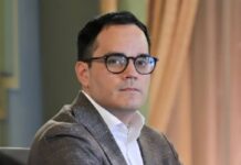 Régimen anuncia que mantendrá la reestructuración de su deuda externa pese a terremotos Régimen anuncia que mantendrá la reestructuración de su deuda externa pese a terremotos