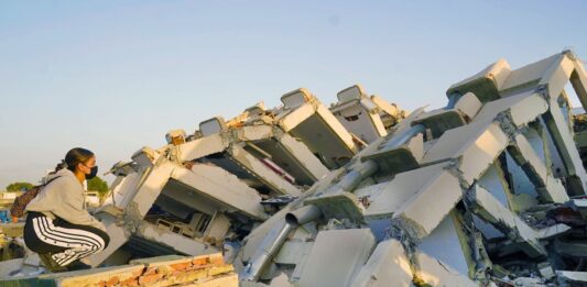 Más de 37 mil personas habrían perdido sus hogares en La Guaira tras los terremotos del 24Jun