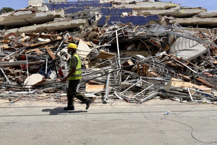 Organismos internacionales lanzan alerta sanitaria tras los terremotos en Venezuela: «Una de las preocupaciones más altas es el sarampión» Organismos internacionales lanzan alerta sanitaria tras los terremotos en Venezuela: "Una de las preocupaciones más altas es el sarampión"