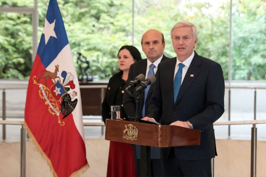Delegado de la Cancillería de Chile llegó a Venezuela para iniciar reactivación de relaciones consulares