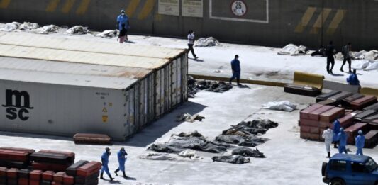 "Las víctimas de los terremotos tienen derecho a un acta de defunción"
