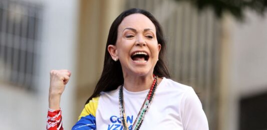 "Los venezolanos no aceptarían una elección donde no se me permita ser candidata"