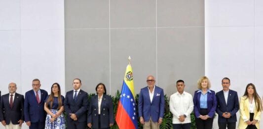 Diputado de la AN-2015 comparte detalles de la negociación y "reformas profundas" pactadas en mesa de diálogo con el régimen