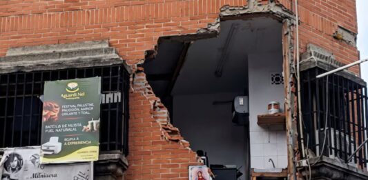 Migrantes venezolanos perdieron sus viviendas en el terremoto: El régimen no les permiten registrarse como afectados