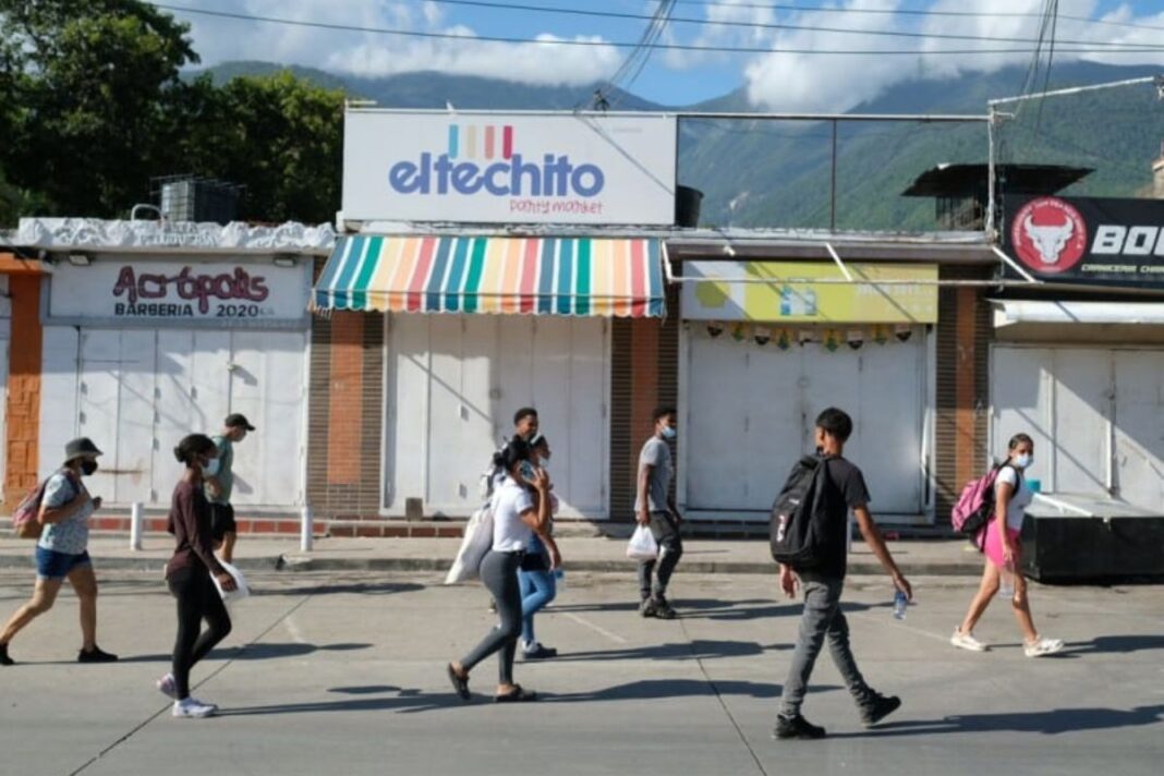 Doble terremoto del 24jun pone en jaque 30 mil empleos en Vargas