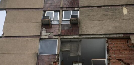 5.500 apartamentos afectados por doblete sísmico en el municipio Chacao