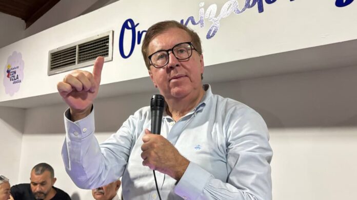 César Pérez Vivas «Aquí nadie está bailando en las calles» César Pérez Vivas «Aquí nadie está bailando en las calles»