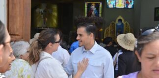 Armando Armas regresa a Venezuela tras seis años de exilio Armando Armas regresa a Venezuela tras seis años de exilio