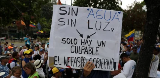 Se registraron nuevas protestas nocturnas en varios estados debido a la intensificación de apagones